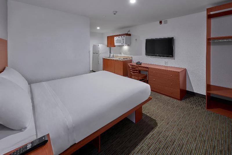 Extended Suites Ciudad Del Carmen Aeropuerto ห้อง รูปภาพ